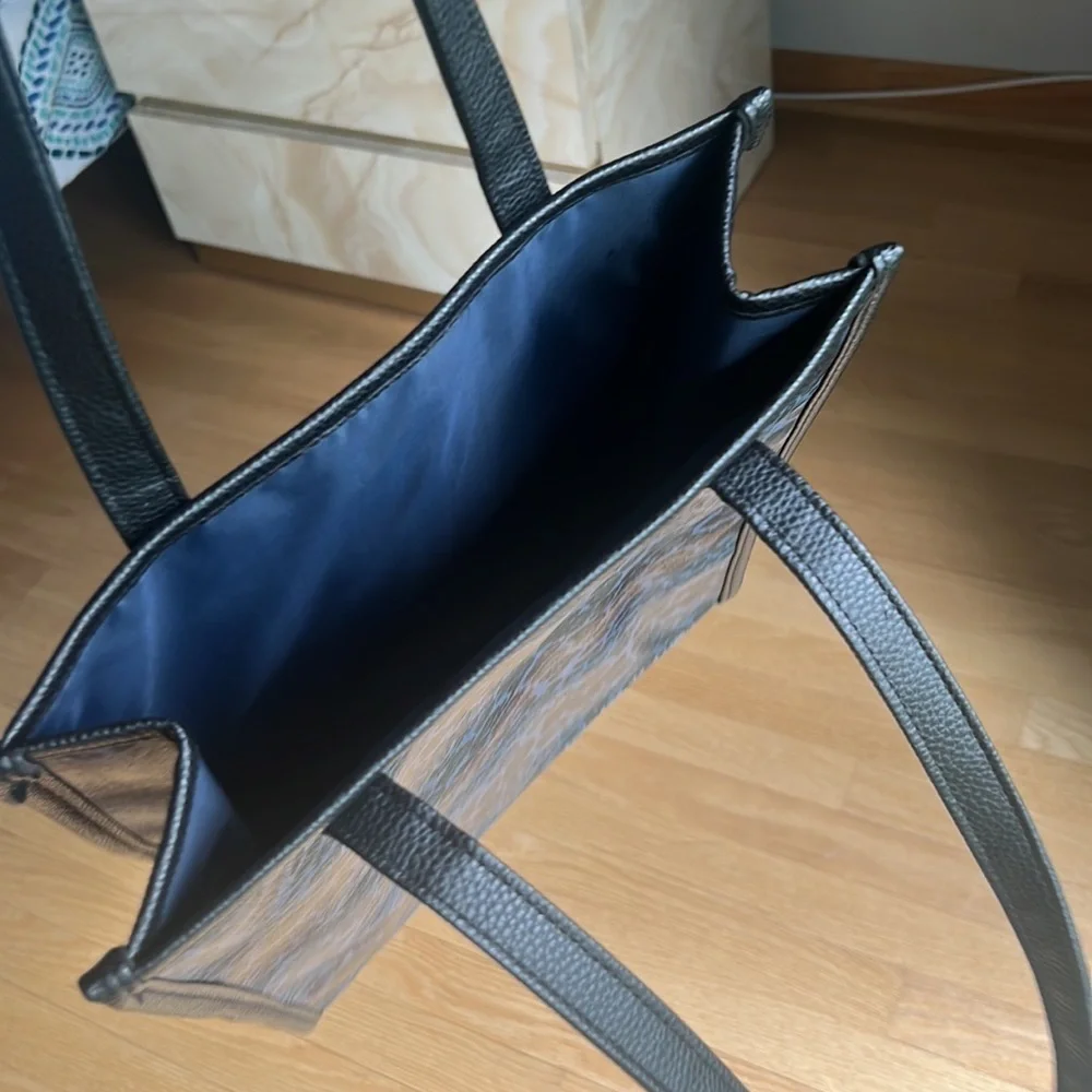 Neiman Marcus Animal blue and black print tote bag